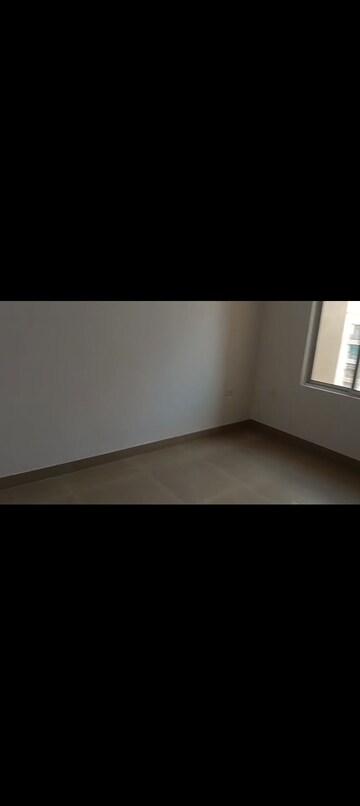 Room in 3 BHK Apartment at Ashiana Palm Court, Raj Nagar Extension – for Sale