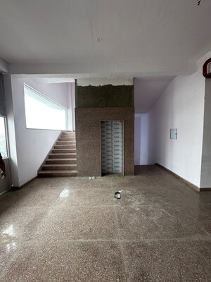 Furnished Amenities in  Warehouse at Sector 27a – for Rent