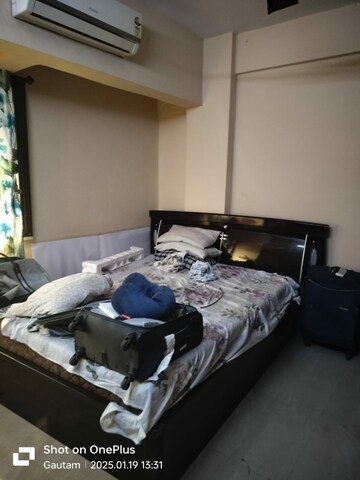 Bedroom in 1 BHK Apartment at Green Fields Apartment, Andheri East – for Rent