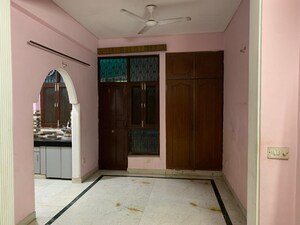  2 BHK Builder Floor at Sector 5 – for Rent