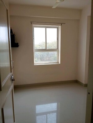 Room in 3 BHK Apartment at Manglam Aadhar, Gandhi Path – for Rent