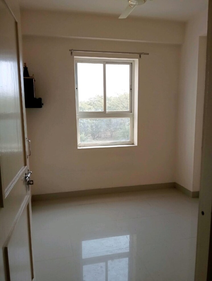 Room, manglam-aadhar 3 Bedroom 645 Sq.Ft. Apartment In Gandhi Path Jaipur 9284488