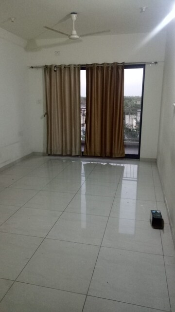 1 BHK Apartment For Rent in Mahindra Antheia, Pimpri