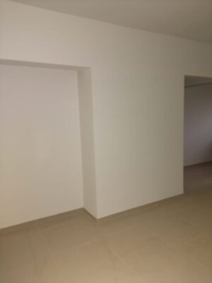 Room in 1 BHK Apartment at Mantra 29 Gold Coast, Tingre Nagar – for Rent