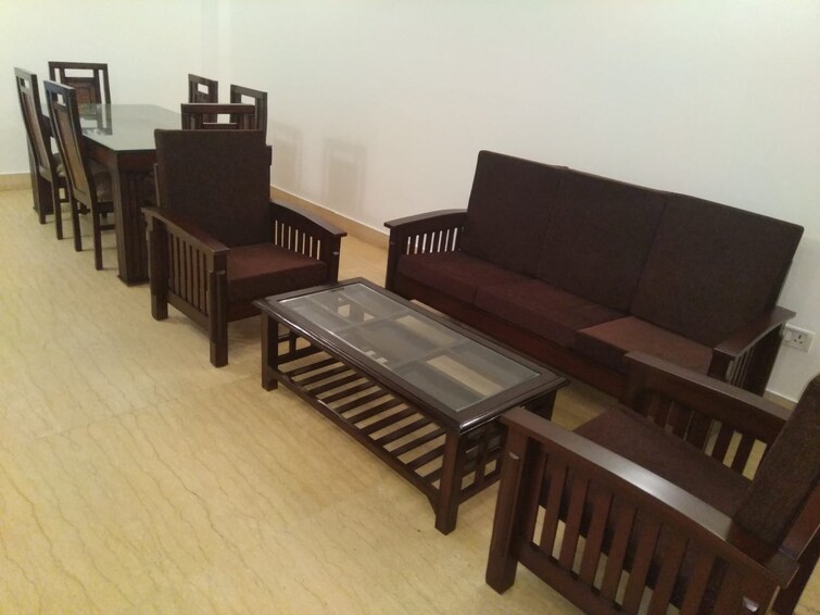 Cover Image, kailash colony 3 Bedroom 160 Sq.Yd. Builder Floor In Kailash Colony Delhi 9284600