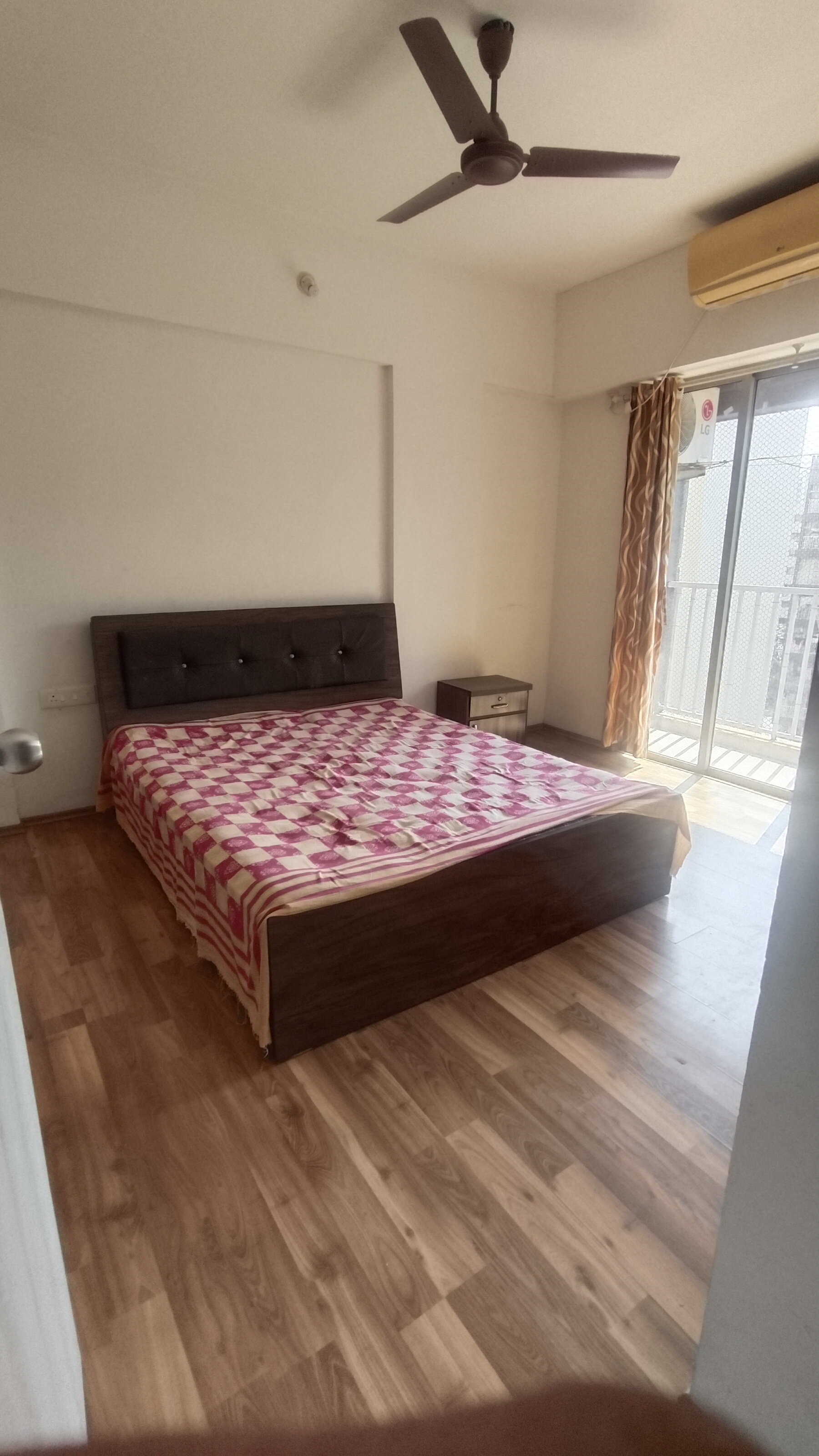 2 BHK + Pooja Room,Servant Room,Study Room,Extra Room 735 Sq.Ft. Apartment in Lodha Palava City