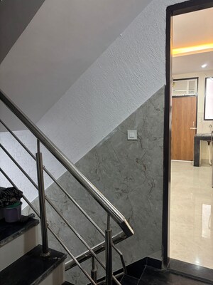 Staircase in 1 RK Builder Floor at DLF City Phase III, Sector 24 – for Rent