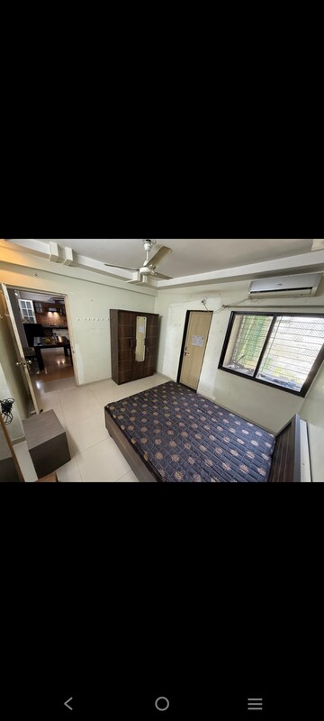 Bedroom in 3 BHK Apartment at Devanand Horizon, Chandkheda – for Rent
