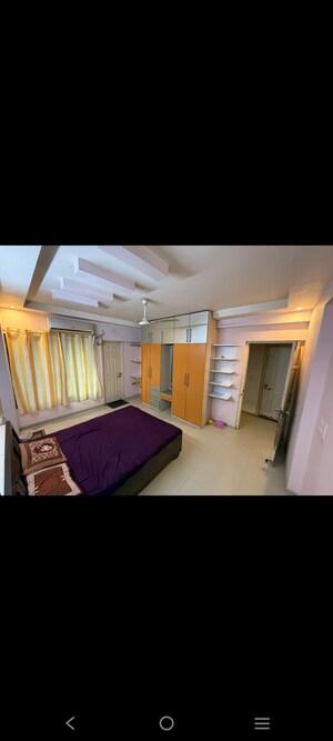Bedroom in 3 BHK Apartment at Devanand Horizon, Chandkheda – for Rent