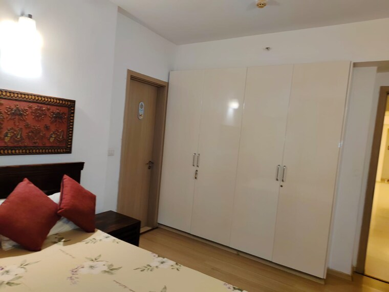 Room, dlf-new-town-heights-i 4 Bedroom 2727 Sq.Ft. Apartment In Sector 90 Gurgaon 9284731