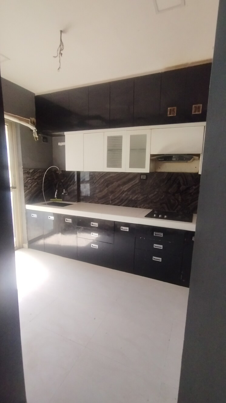 Kitchen, lodha-palava-city 2 Bedroom 738 Sq.Ft. Apartment In Dombivli East Thane 9284866