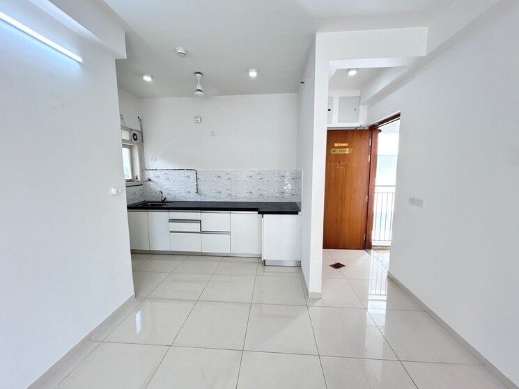 Kitchen, amanora-gold-towers 2 Bedroom 718 Sq.Ft. Apartment In Hadapsar Pune 9284884