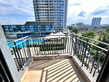 Balcony in 2 BHK Apartment at Amanora Gold Towers, Hadapsar – for Rent