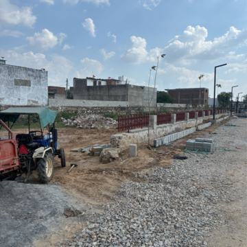   Plot at Vatika Road – for Sale