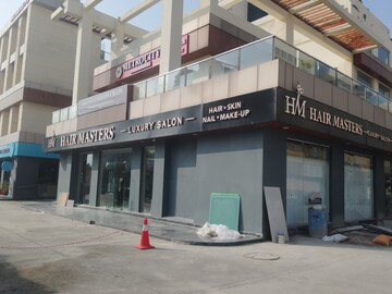  Shop For Rent in V Square Oodles Skywalk, Sector 83