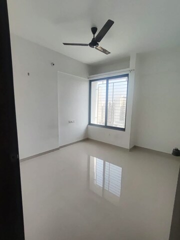 Room in 2 BHK Apartment at Kiran Sufal, Wakad – for Rent