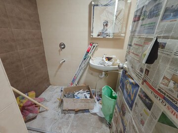 Bathroom in 2 BHK Apartment at Candeur 40, Miyapur – for Rent