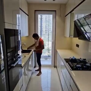 Team Area in 3 BHK Builder Floor at Faridabad Sohna Road – for Sale