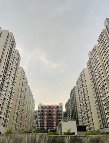 2 BHK Apartment – Exterior View View at Kolte Patil Life Republic R 10, Hinjewadi - for Rent
