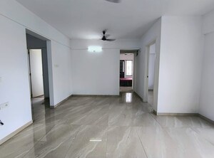 Room in 2 BHK Apartment at Malkani Bon Vivant, Mundhwa – for Rent