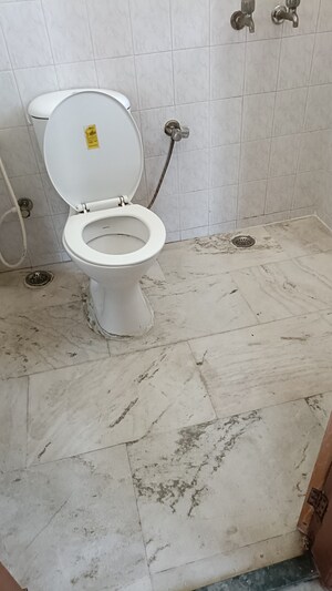 Bathroom in 3 BHK Independent House at RWA Apartments, Sector 31 – for Rent