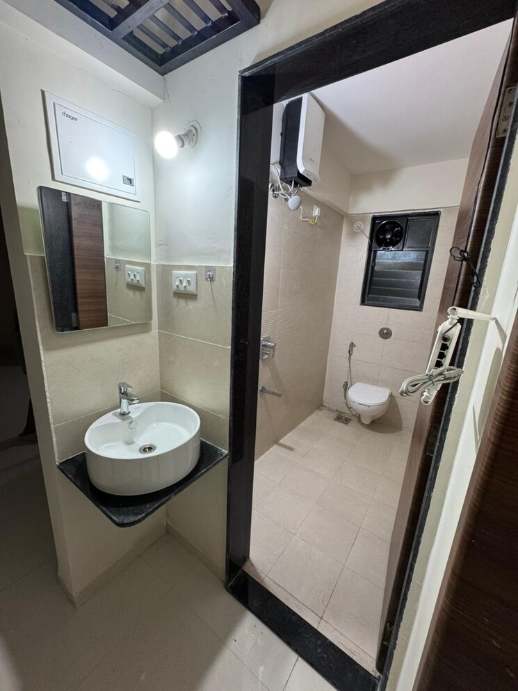 Bathroom, menlo-homes 2 Bedroom 695 Sq.Ft. Apartment In Hinjewadi Pune 9285022