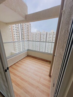 Room in 3 BHK Apartment at VTP Beaumonde, Kharadi – for Rent