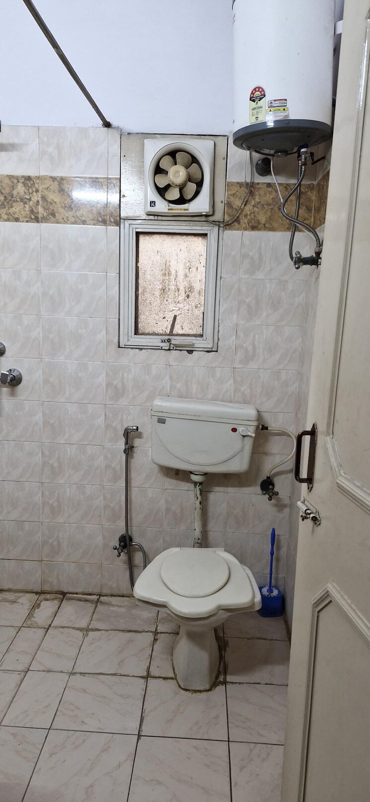 Bathroom, ashiana-the-heritage 2 Bedroom 1165 Sq.Ft. Builder Floor In Vaishali Sector 3 Ghaziabad 9285123