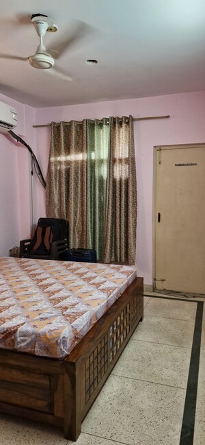 Bedroom in 2 BHK Builder Floor at Ashiana The Heritage, Vaishali Sector 3 – for Sale