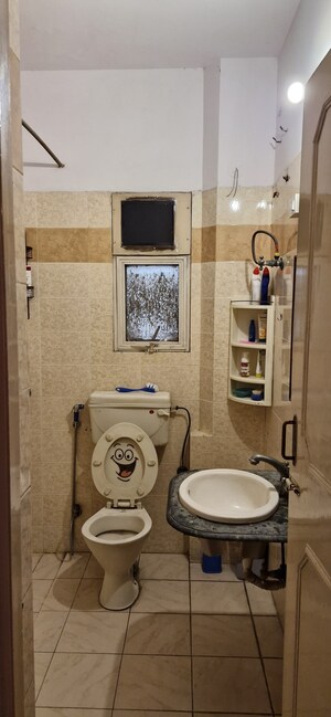 Bathroom in 2 BHK Builder Floor at Ashiana The Heritage, Vaishali Sector 3 – for Sale