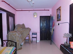 Room in 1 BHK Apartment at Ariana Residency, Borivali East – for Sale