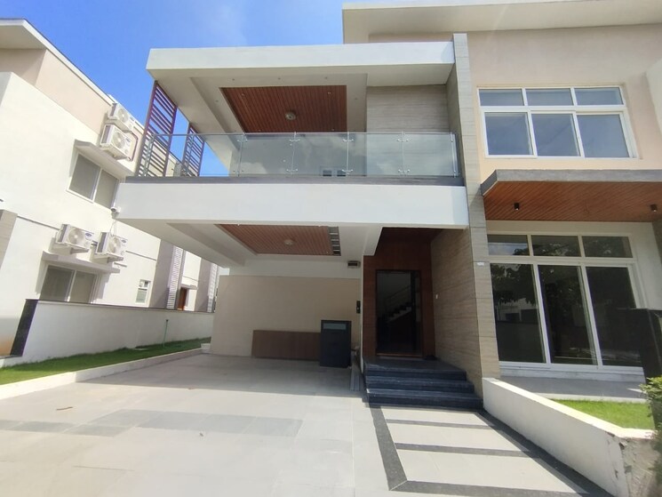 Kitchen, visions-urjith 4 Bedroom 4535 Sq.Ft. Villa In Tellapur Hyderabad 9285121