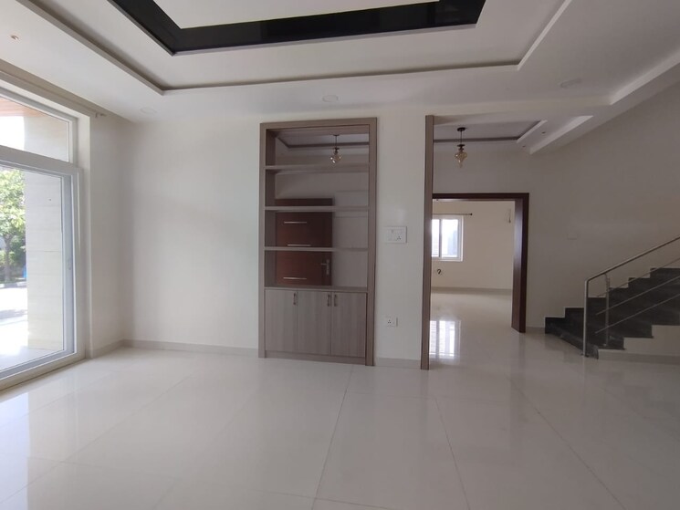 Room, visions-urjith 4 Bedroom 4535 Sq.Ft. Villa In Tellapur Hyderabad 9285121