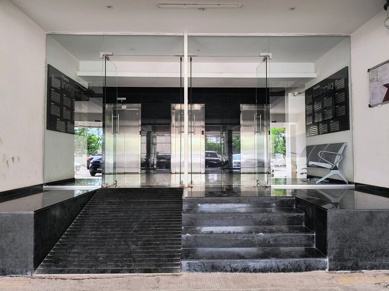 Gym, mantra-insignia 1 Bedroom 550 Sq.Ft. Apartment In Mundhwa Pune 9285086