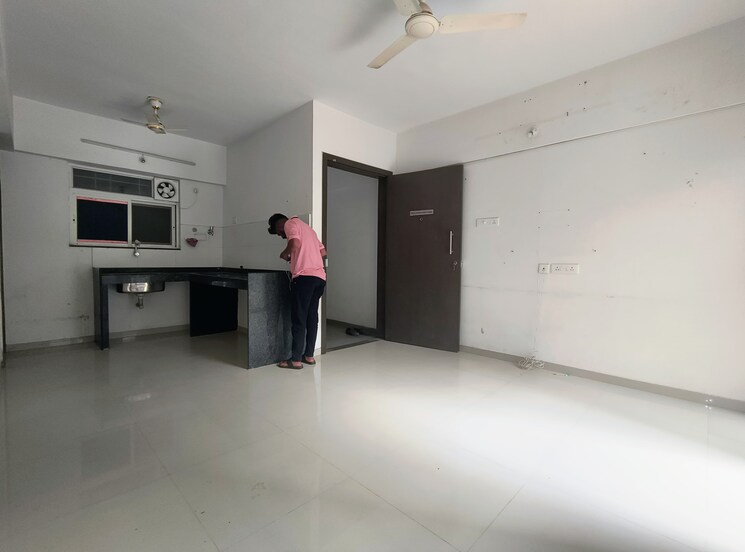 Kitchen, mantra-insignia 1 Bedroom 550 Sq.Ft. Apartment In Mundhwa Pune 9285086