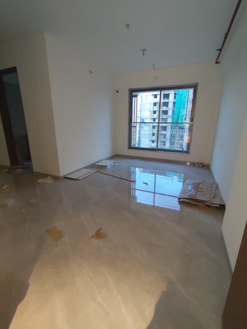 1 BHK + Pooja Room Apartment For Rent in Hubtown Seasons