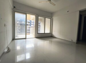 Room in 1 BHK Apartment at Mantra Insignia, Mundhwa – for Rent