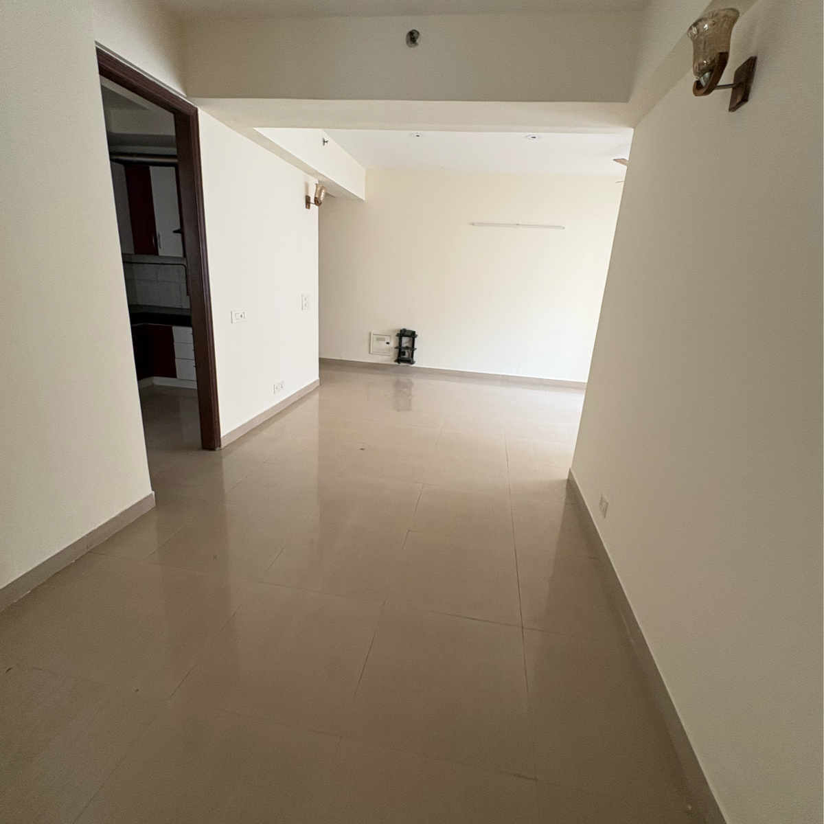 3 BHK 1675 Sq.Ft. Apartment in Ramprastha City The Edge Towers