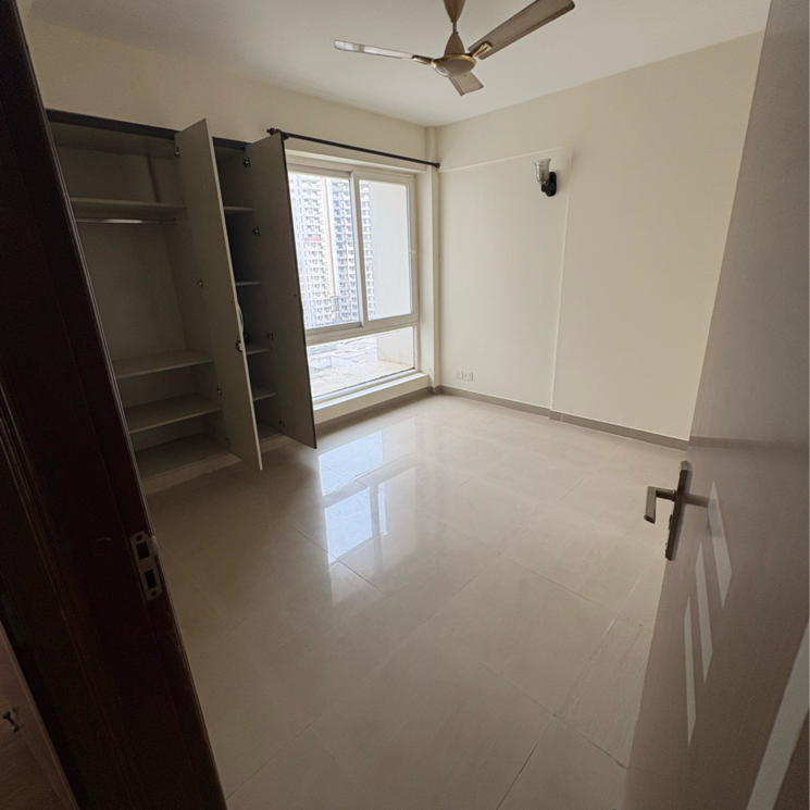 Room, ramprastha-city-the-edge-towers 3 Bedroom 1675 Sq.Ft. Apartment In Sector 37d Gurgaon 9285157