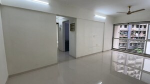 Room in 2 BHK Apartment at Godrej Central, Chembur – for Rent