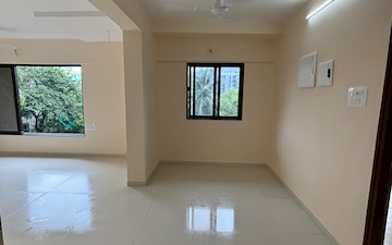 2 BHK Apartment For Rent in Mahakaleshwar Apartment, Dahisar West