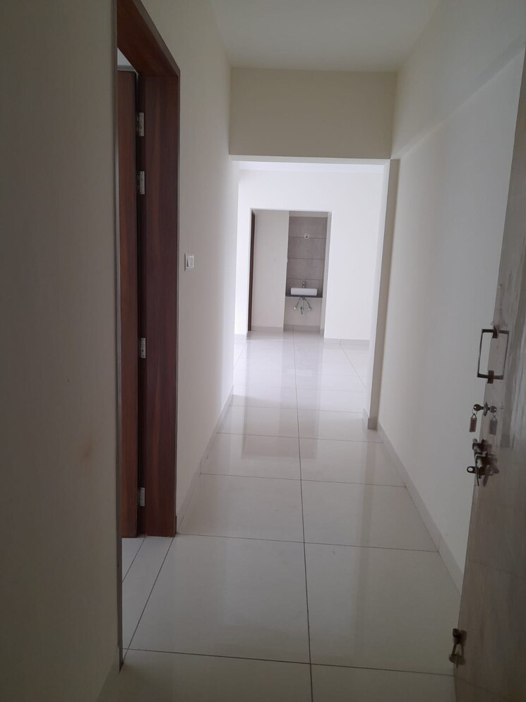 Nearby, vyas-ranjeet 3 Bedroom 1442 Sq.Ft. Apartment In Kothrud Pune 9285238