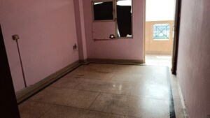 Room in 2 BHK Builder Floor at Ashiana The Heritage, Vaishali Sector 3 – for Rent