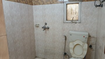 Bathroom in 2 BHK Builder Floor at Ashiana The Heritage, Vaishali Sector 3 – for Rent