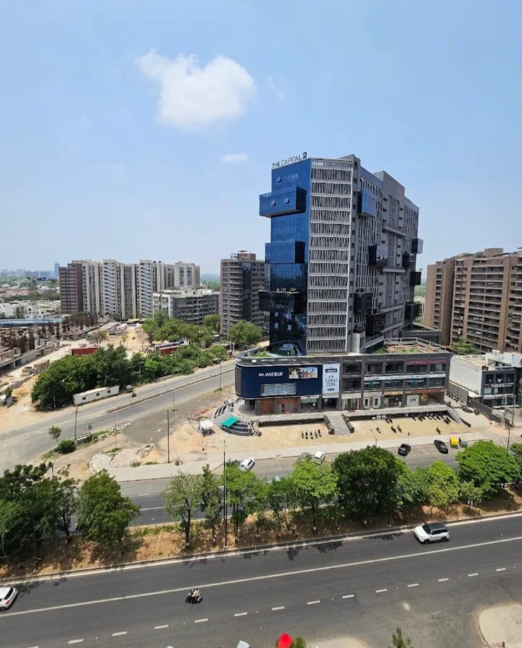 Exterior View, science city Commercial Office Space 1500 Sq.Ft. In Science City Ahmedabad 9285251