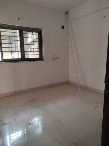 Room in 2 BHK Apartment at Lalpur – for Sale