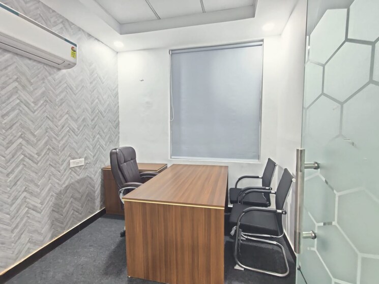 Team Area, sector 63 Commercial Office Space 2500 Sq.Ft. In Sector 63 Noida 9285266