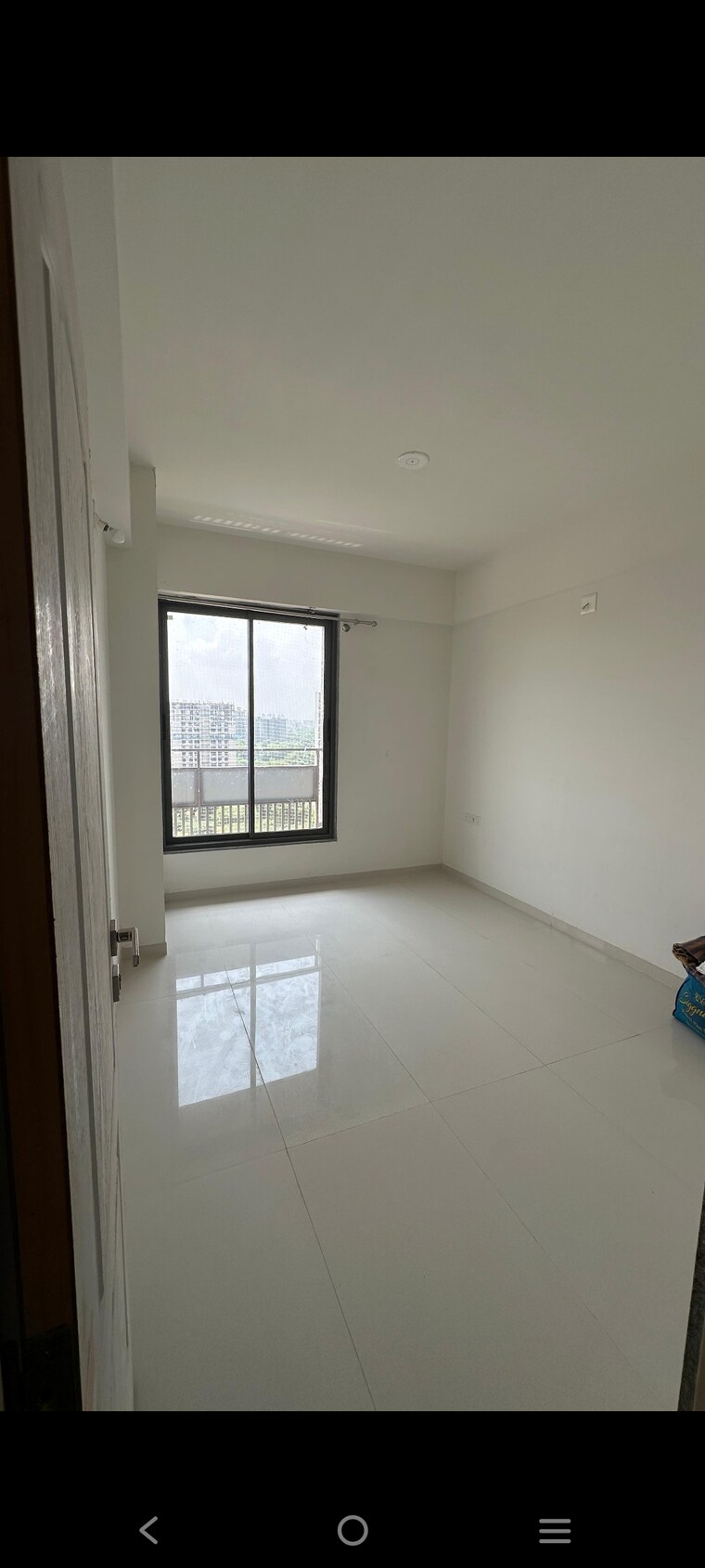 Room, adani-elysium 3 Bedroom 1845 Sq.Ft. Apartment In Near Vaishno Devi Circle On Sg Highway Ahmedabad 9285321