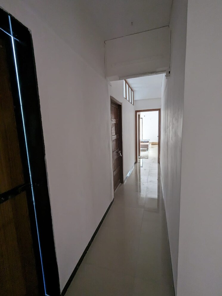 Entrance, khar west 3 Bedroom 1100 Sq.Ft. Apartment In Khar West Mumbai 9285419