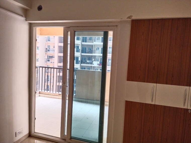 Room, gaur-city-2-14th-avenue 2 Bedroom 855 Sq.Ft. Apartment In Sector 16c Greater Noida Greater Noida 9285416